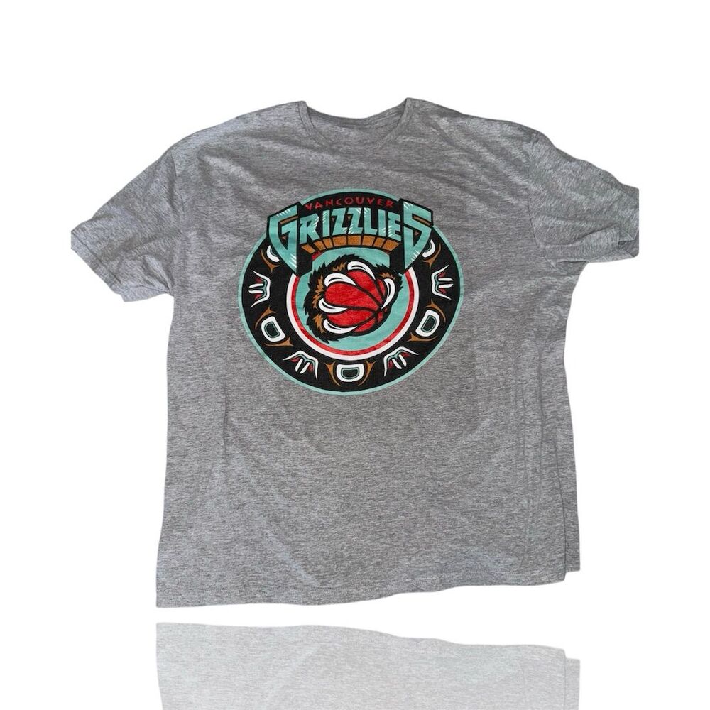 Vancouver Grizzlies NBA Graphic Tee Men's L Vintage NBA shirt: 90’s